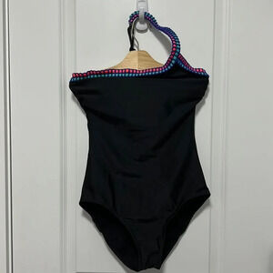 Seekers Australia Women’s Black One-Shoulder Crochet One-Piece Swimsuit size 6